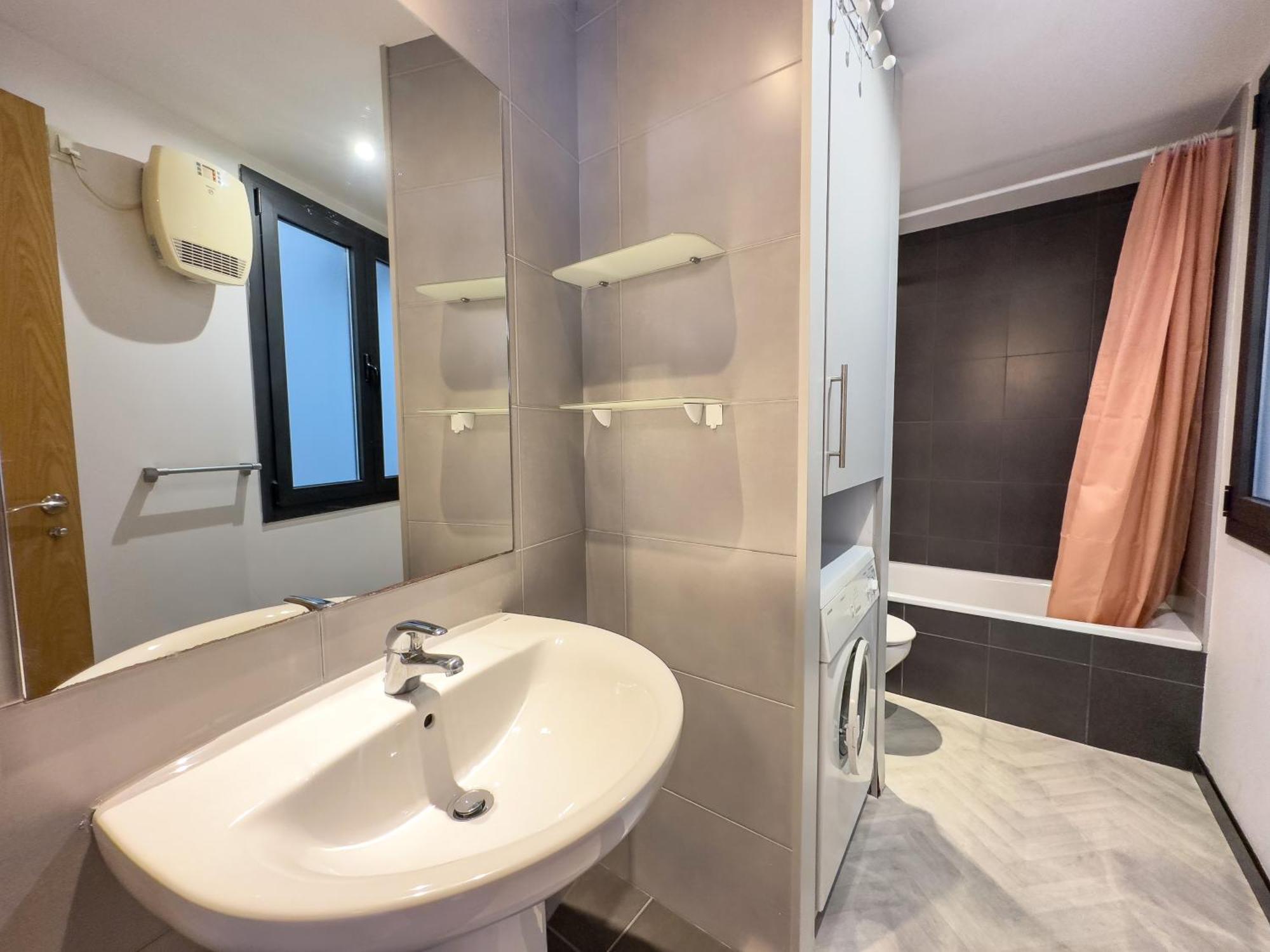 Apartamentos La Solana 3000 باس دي لا كاسا المظهر الخارجي الصورة